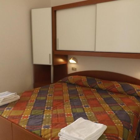 Hotel La Vela Белариа-Игеа Марина Стая снимка